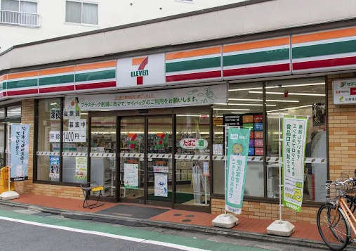 コンビニ　セブン-イレブン 武蔵関駅北口店（コンビニ）まで623m