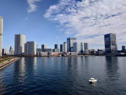 公園　中央区立晴海臨海公園（公園）まで69m