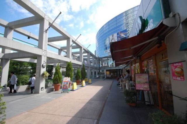 郵便局　用賀駅前郵便局（郵便局）まで287m