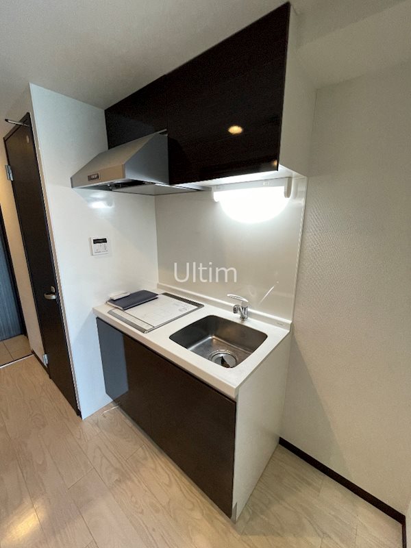 キッチン　違うお部屋の写真です。ご参考までに