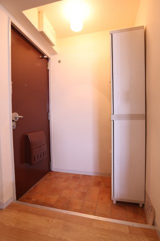 シャトレイユの玄関写真