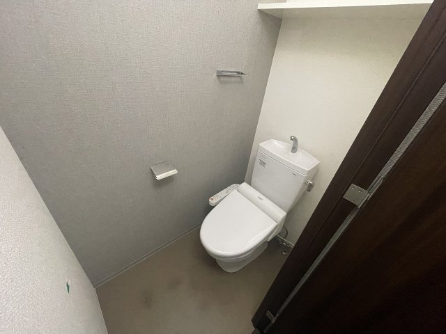 トイレ　落ち着いたトイレです