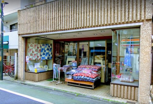 その他　ふくや寝具店（その他）まで427m