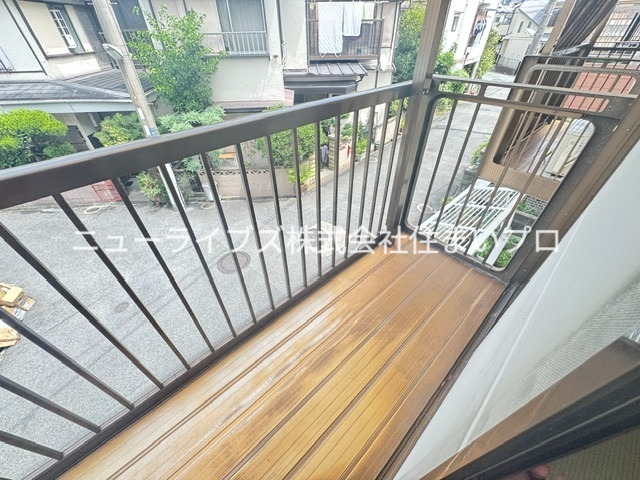 京阪本線 寝屋川市駅 徒歩12分 3階建 築35年の内装写真