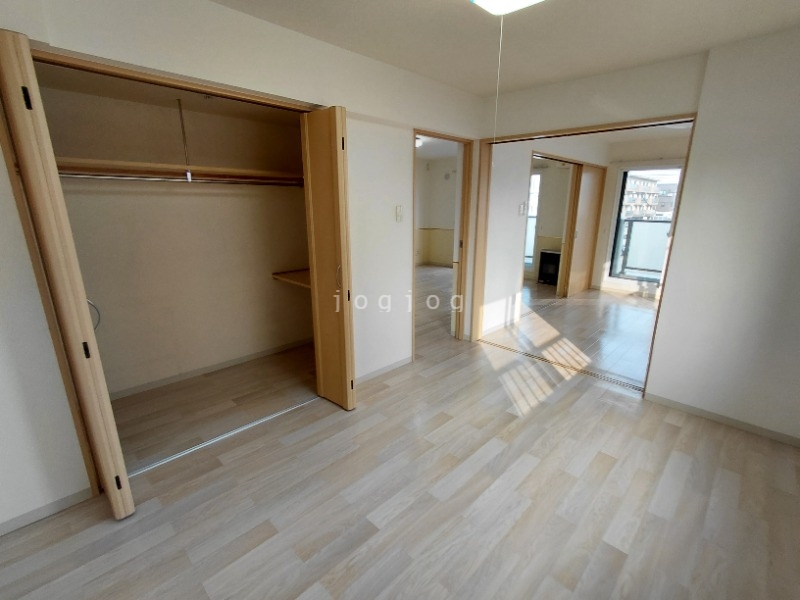 その他部屋・スペース　収納がたっぷりあるお部屋です。