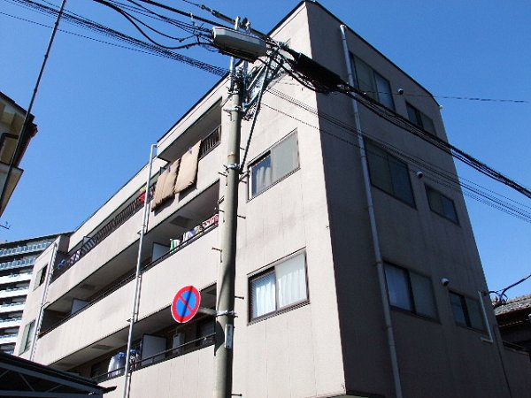 東京メトロ千代田線 北千住駅 徒歩10分 4階建 築36年の内装写真