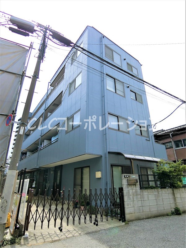 東京メトロ千代田線 北千住駅 徒歩10分 築36年