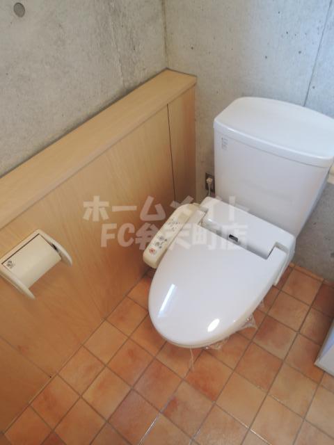 翔・阿波座のトイレ写真