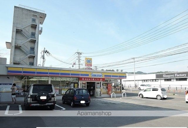 コンビニ　ミニストップ利府中央店（コンビニ）まで1100m