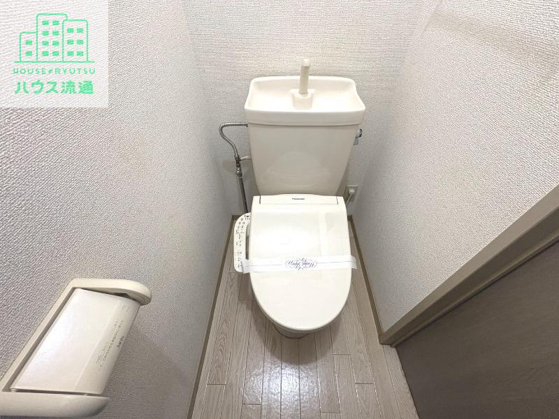 トイレ　※別号室の反転タイプになります※