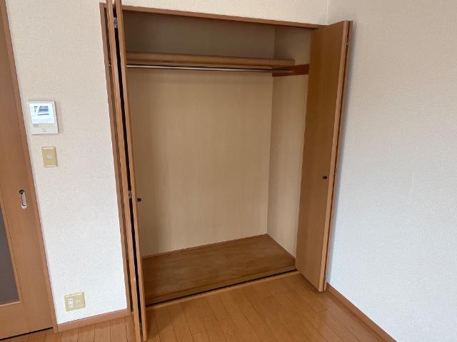 収納　クローゼット