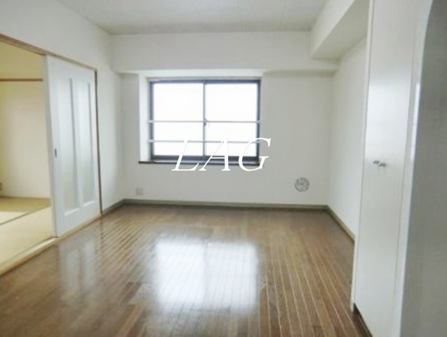 居室・リビング　洋室のお部屋です。