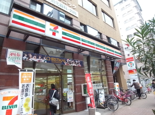 コンビニ　セブンイレブン赤坂6丁目店（コンビニ）まで182m
