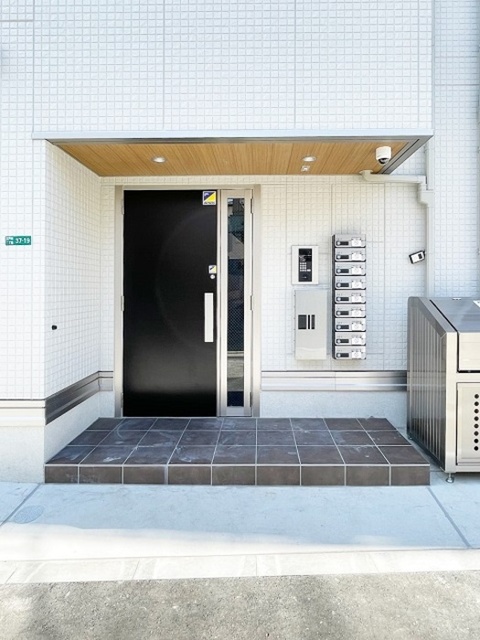 エントランス　エントランス