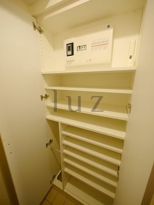 玄関　シューズボックス完備の玄関スペースです！