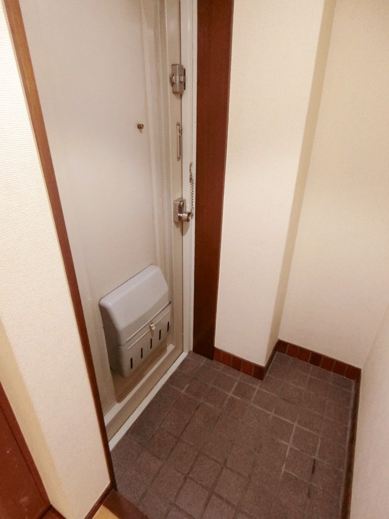 玄関　シューズボックス付き玄関