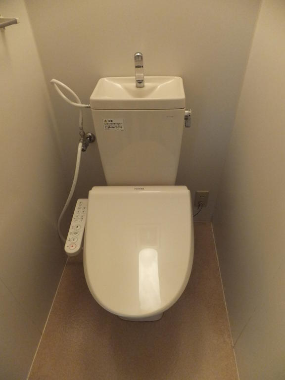 トイレ　ウォシュレットを設置