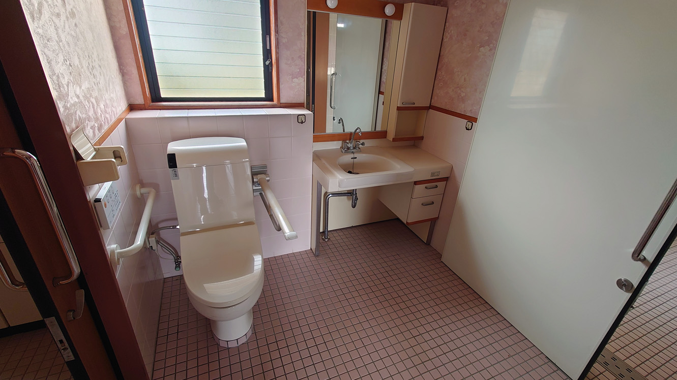 トイレ　◆お手洗いも十分な広さがあります