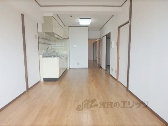 居室・リビング　収納