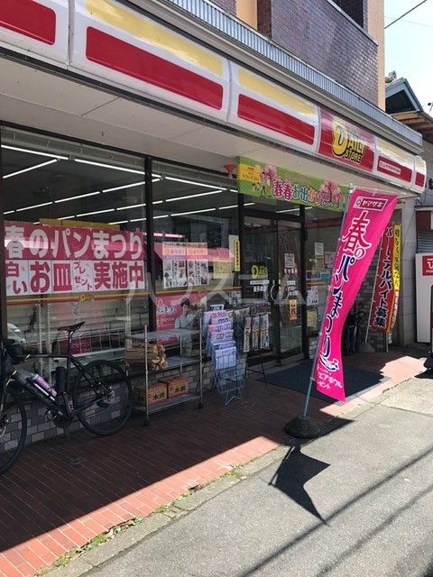 【駿東郡清水町八幡のアパートのコンビニ】