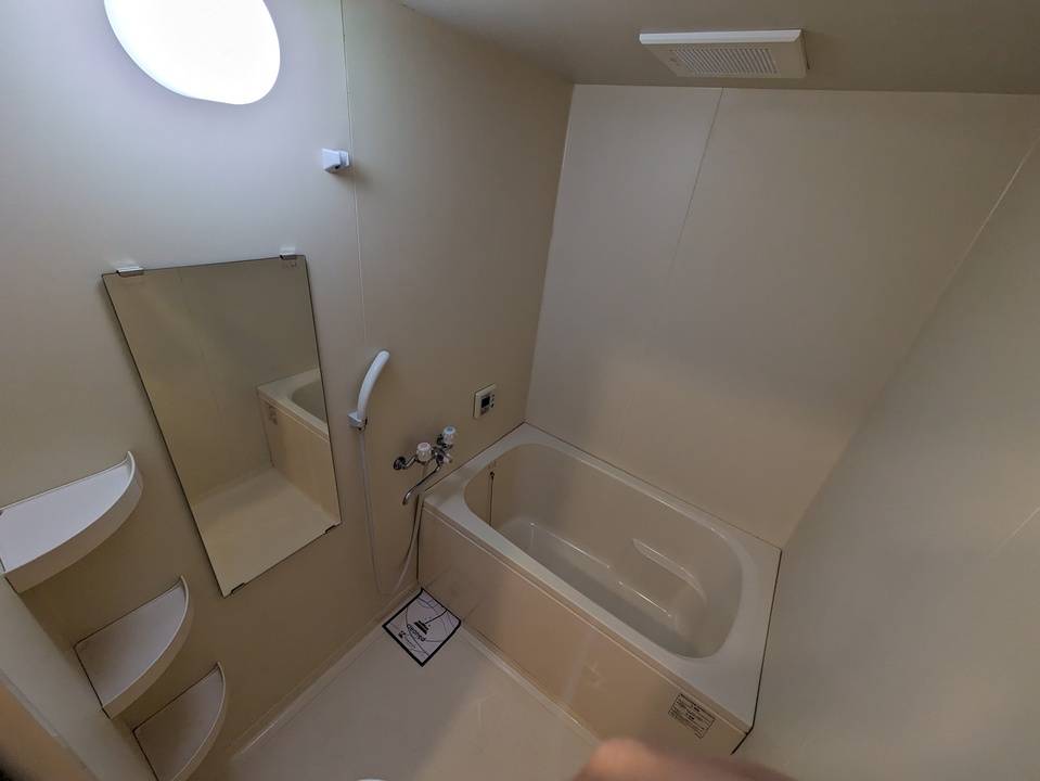 バス・シャワールーム　浴室