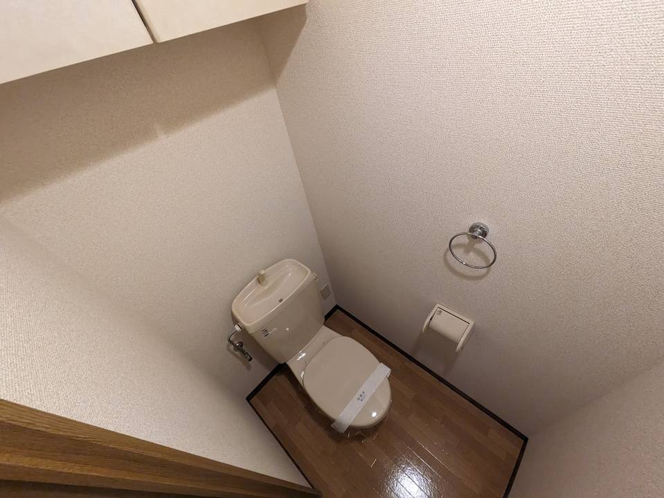 トイレ　トイレ