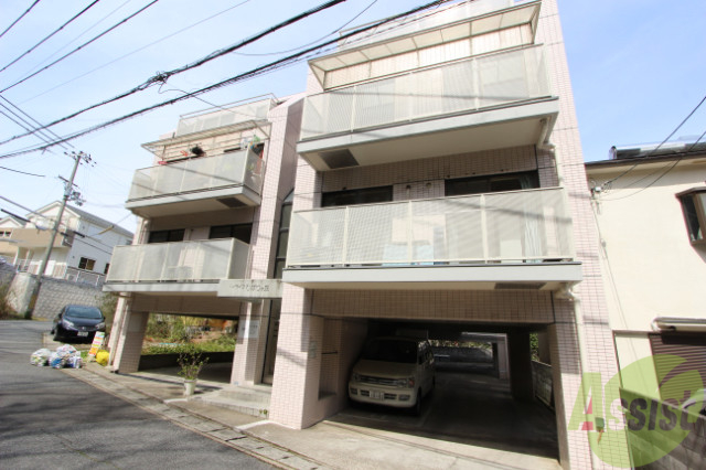 神戸市長田区萩乃町のマンションの建物外観