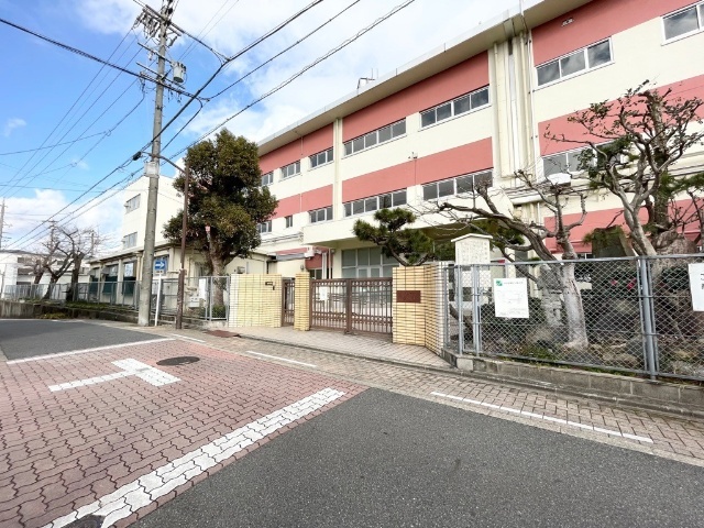 【ナビシティ豊岡の小学校】