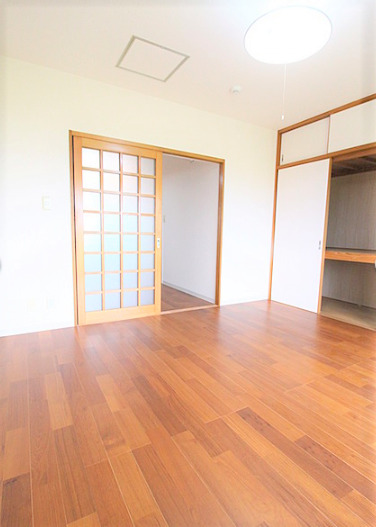 その他部屋・スペース　広々とした洋室です