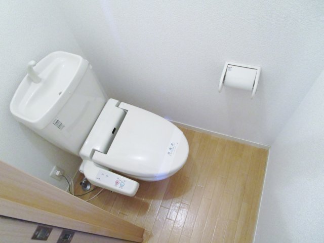 【メゾンポレールのトイレ】