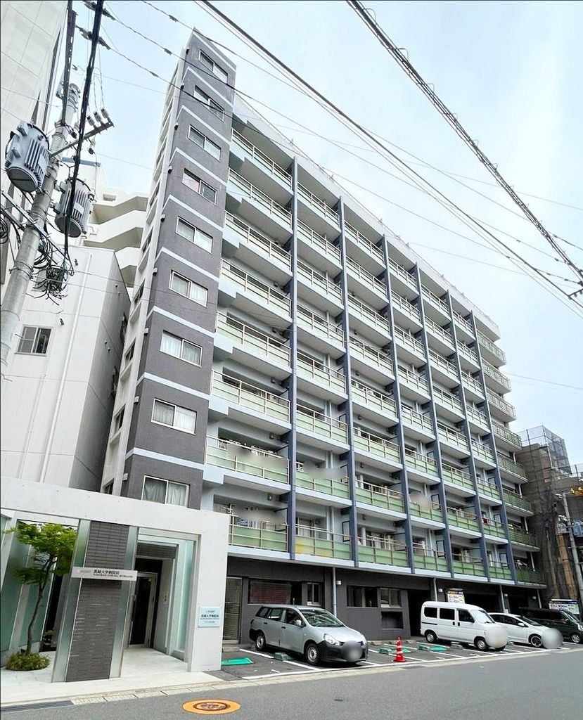 Ｓ－ＦＯＲＴ長崎大学病院前の建物外観
