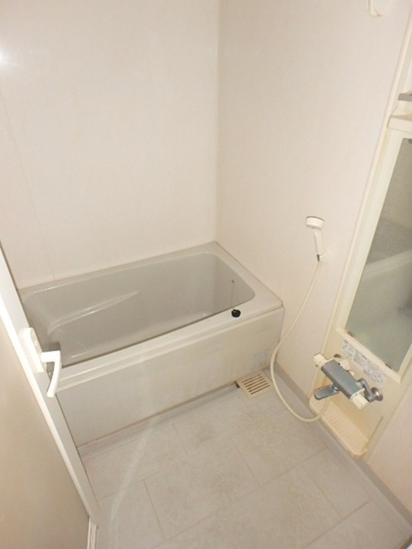 バス・シャワールーム　図面と現状に相違がある場合には現状を優先