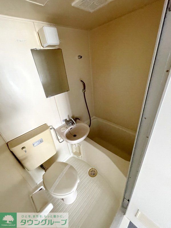 バス・シャワールーム