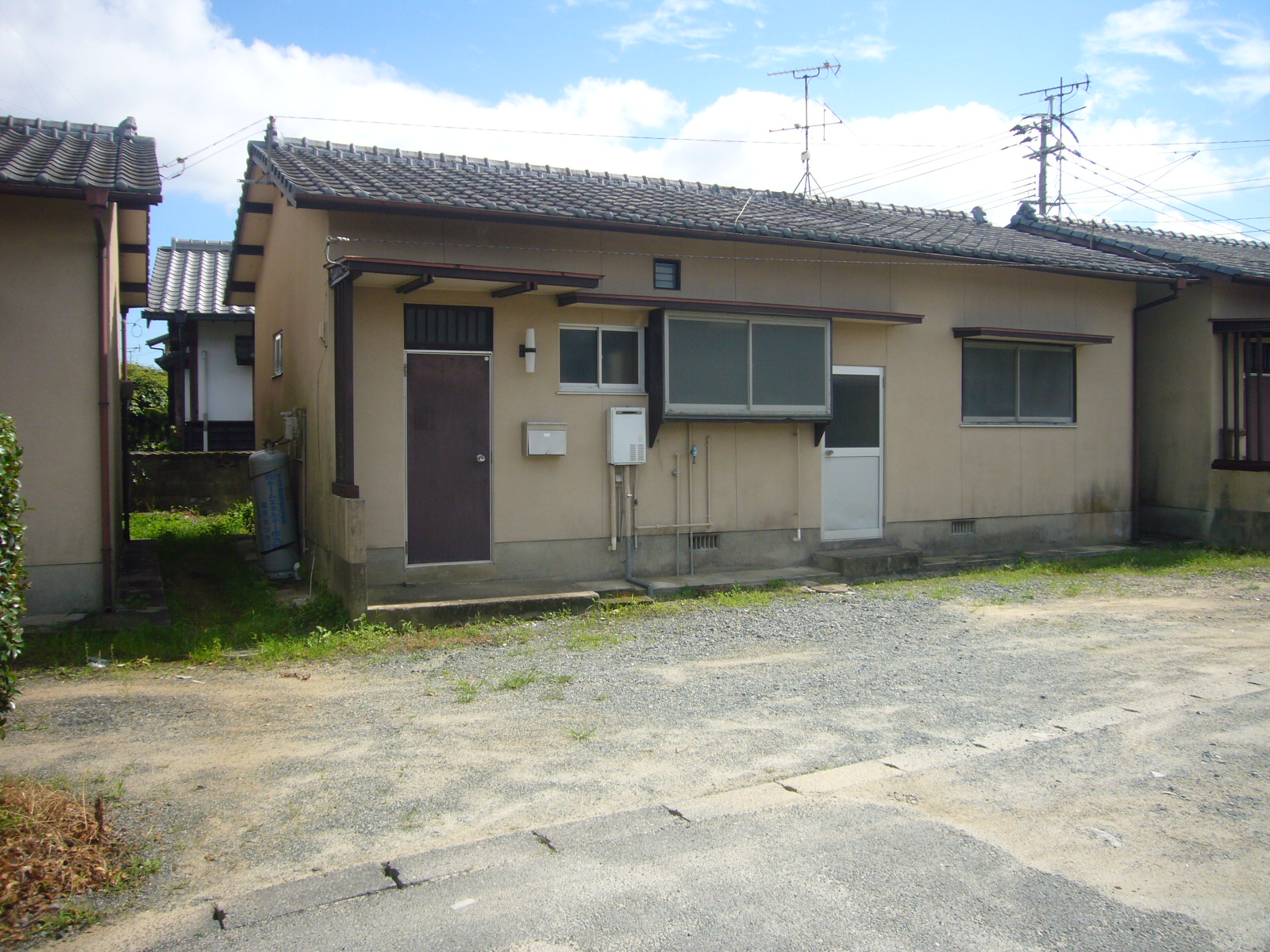 山崎様貸家の建物外観