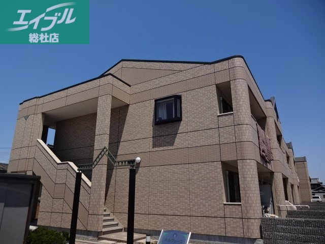 建物外観　外観写真（昼）