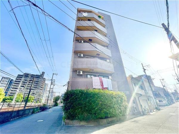 ラムール京橋の建物外観