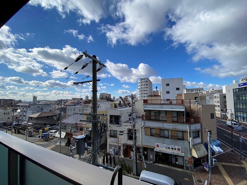 【神戸市灘区岸地通のマンションの眺望】