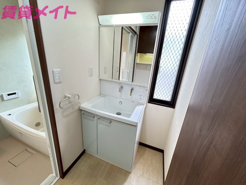 洗面設備　洗面所