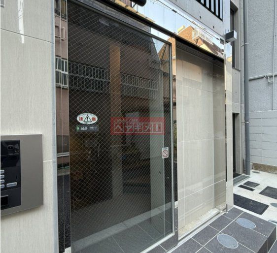 エントランス　エントランス