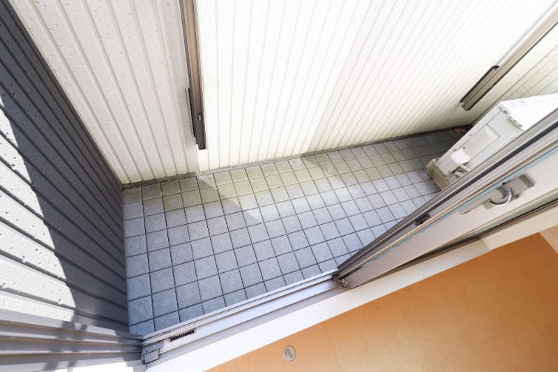 バルコニー　図面と現状に相違がある場合には現状を優先