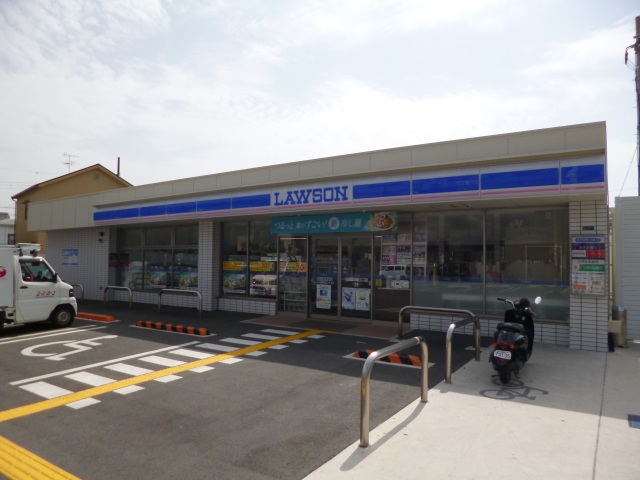 コンビニ　ローソン四條畷岡山東二丁目店（コンビニ）まで518m