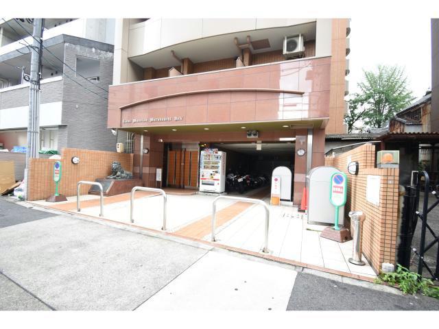 エントランス　エントランス部分