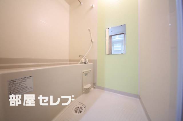 バス・シャワールーム　２０３号室写真