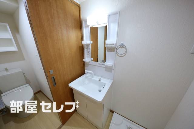 洗面設備　２０３号室写真
