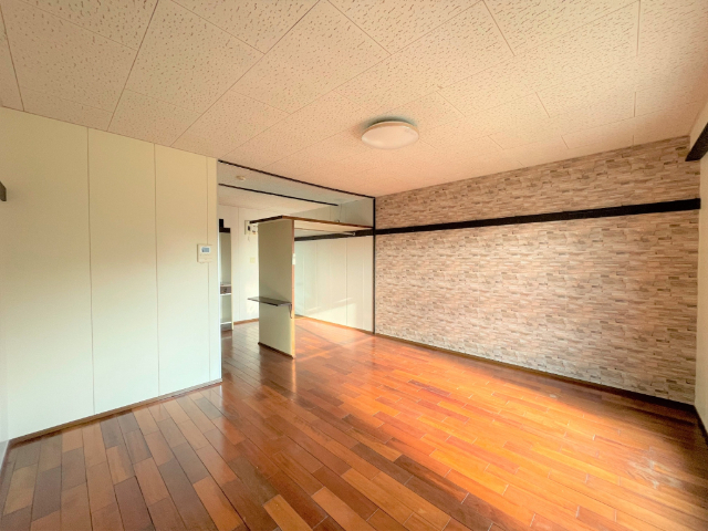 その他部屋・スペース　写真は同タイプ・別号室です。