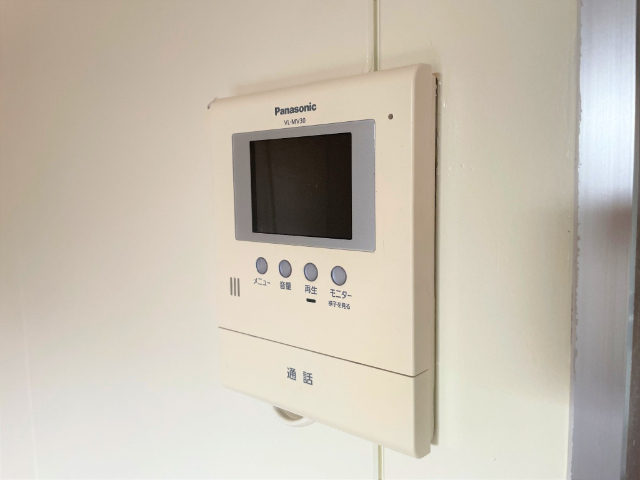 セキュリティ　写真は同タイプ・別号室です。