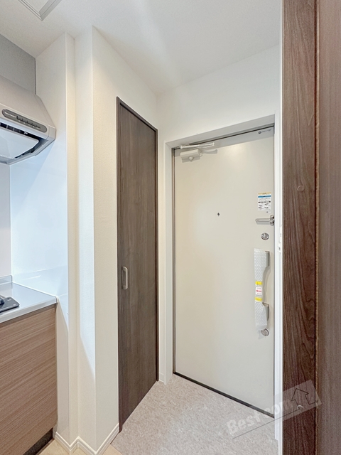 玄関　天井高シューズクローゼット付き♪