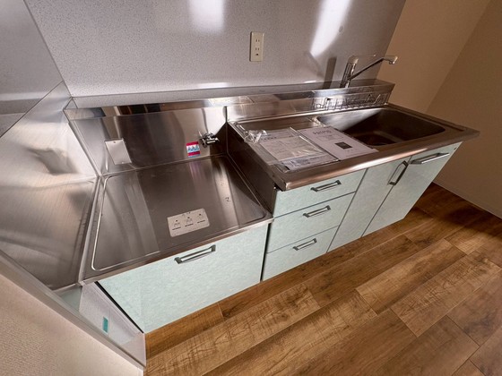 キッチン　※別部屋の写真です