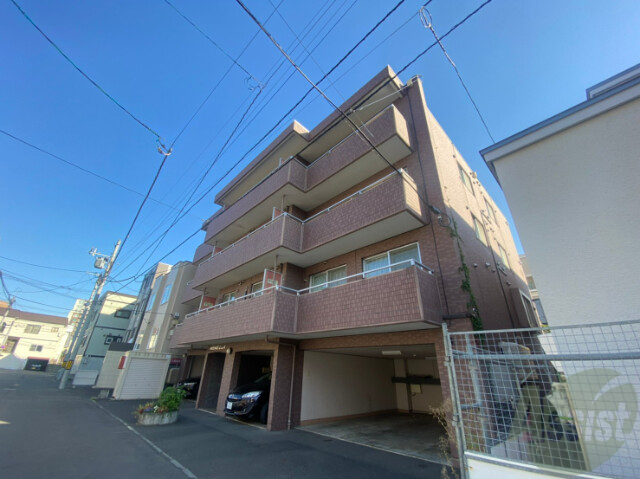 建物外観　札幌市中央区南３条西「アベニュー２２４」