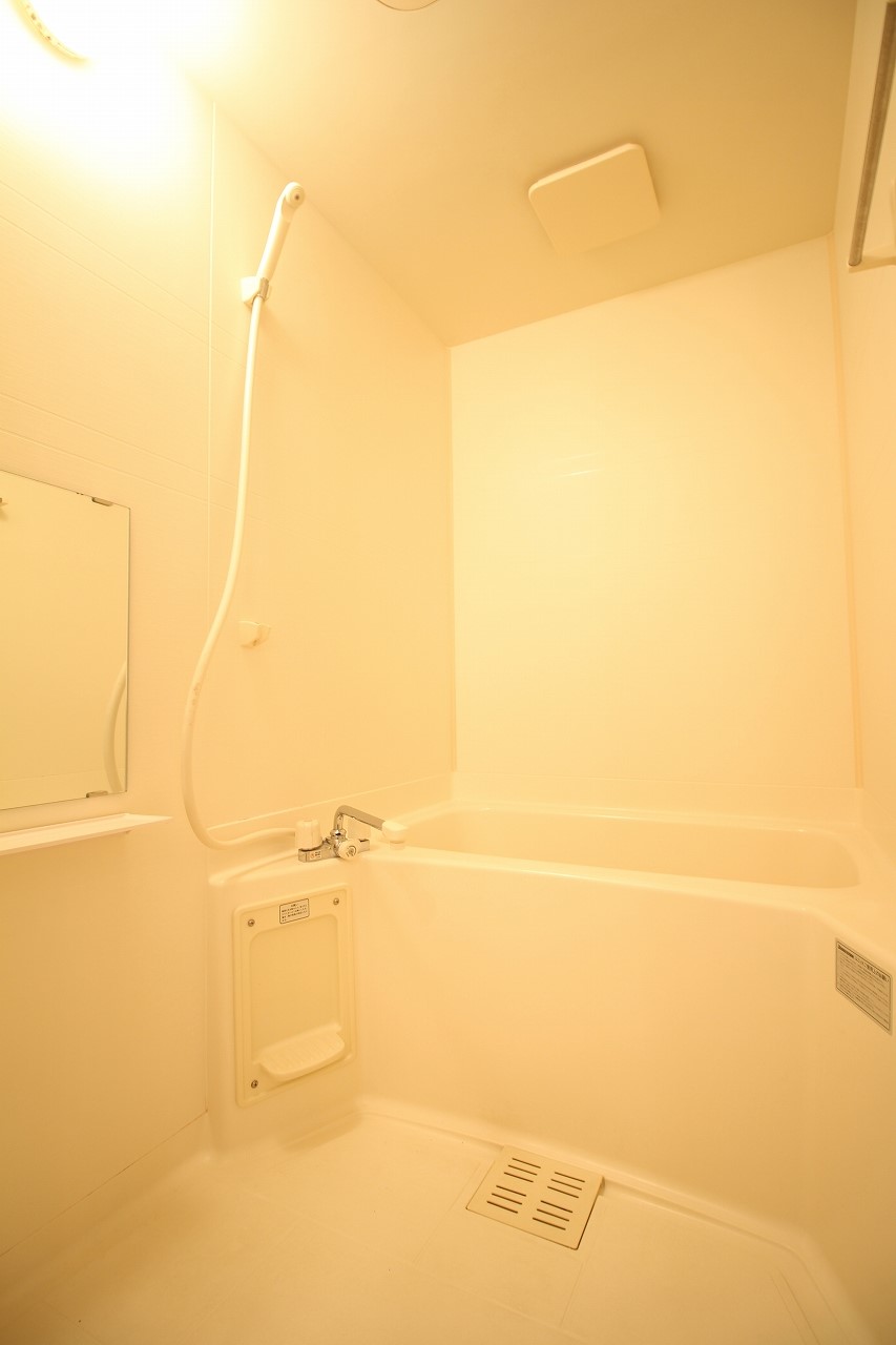 バス・シャワールーム　きれいなお風呂です